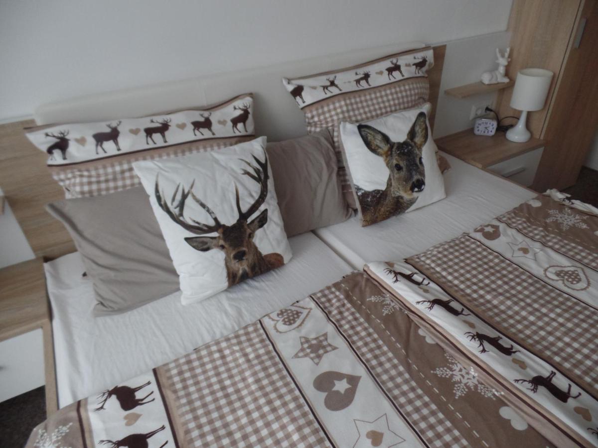 Am Waldrand Apartment *